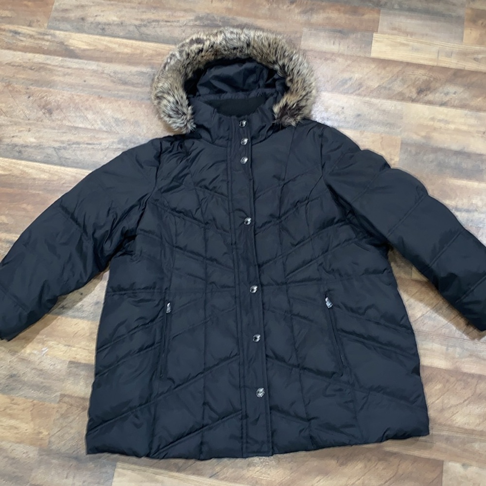 London Fog Women's 3X‎ Black Down Puffer Parka Coat Faux Fur Removable Hood